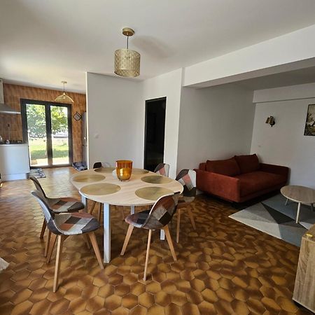 Appartement F3 Meuble Et Equipe Saint-Cyprien  Exterior foto